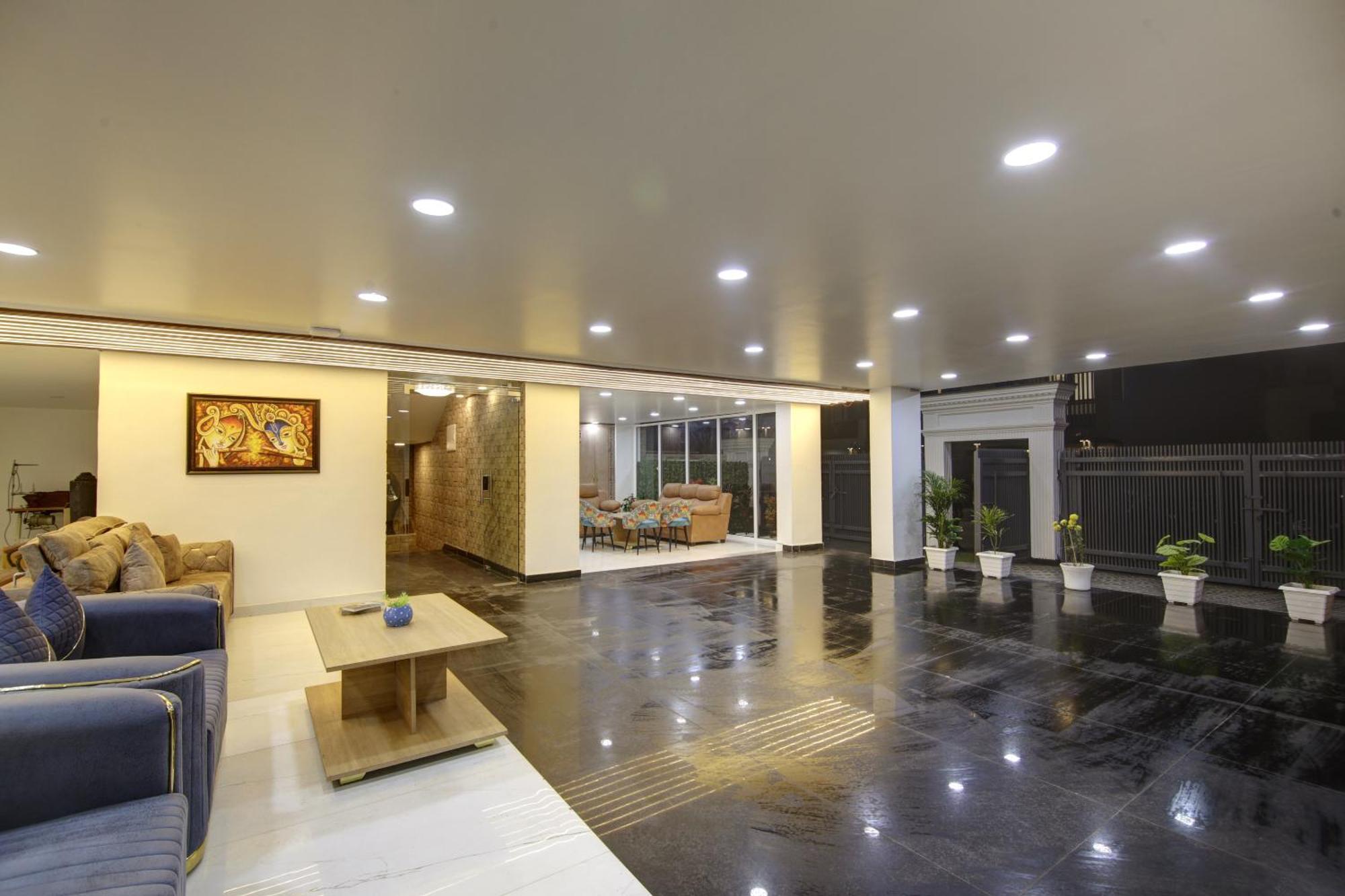 Aparthotel Anandam Club House Gurgaon Esterno foto